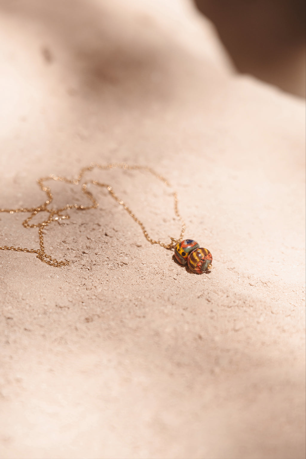 Collar Alhena